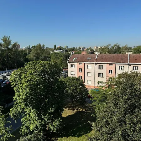 Apartman S Balkonem, Klimatizaci A Infrasaunou Ostrava Exterior photo