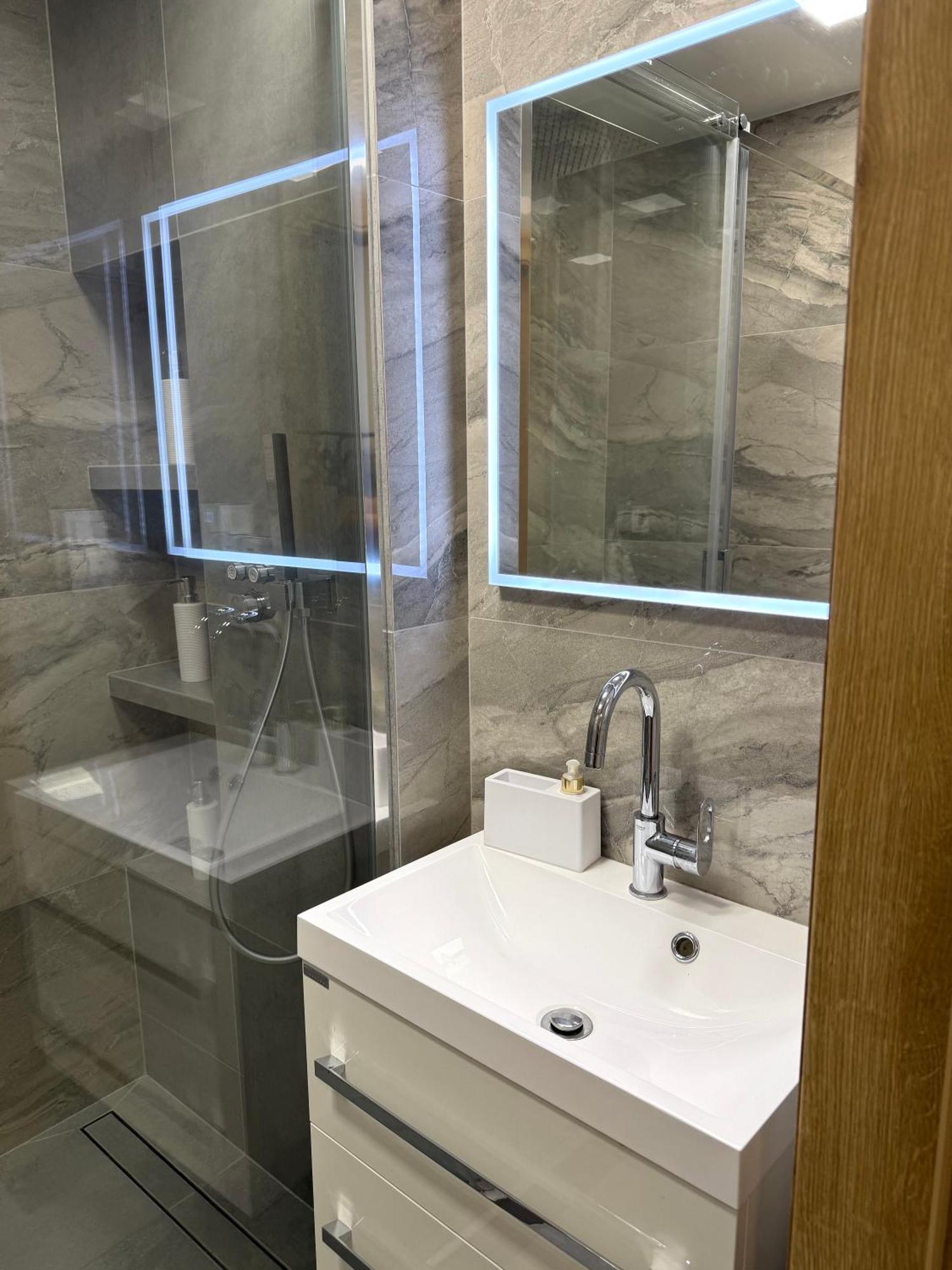 S Balkonem, Klimatizaci A Infrasaunou Apartament Ostrawa
